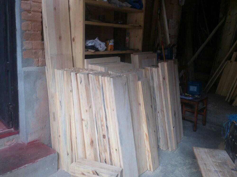 Tables bancs EPP Anosisoa