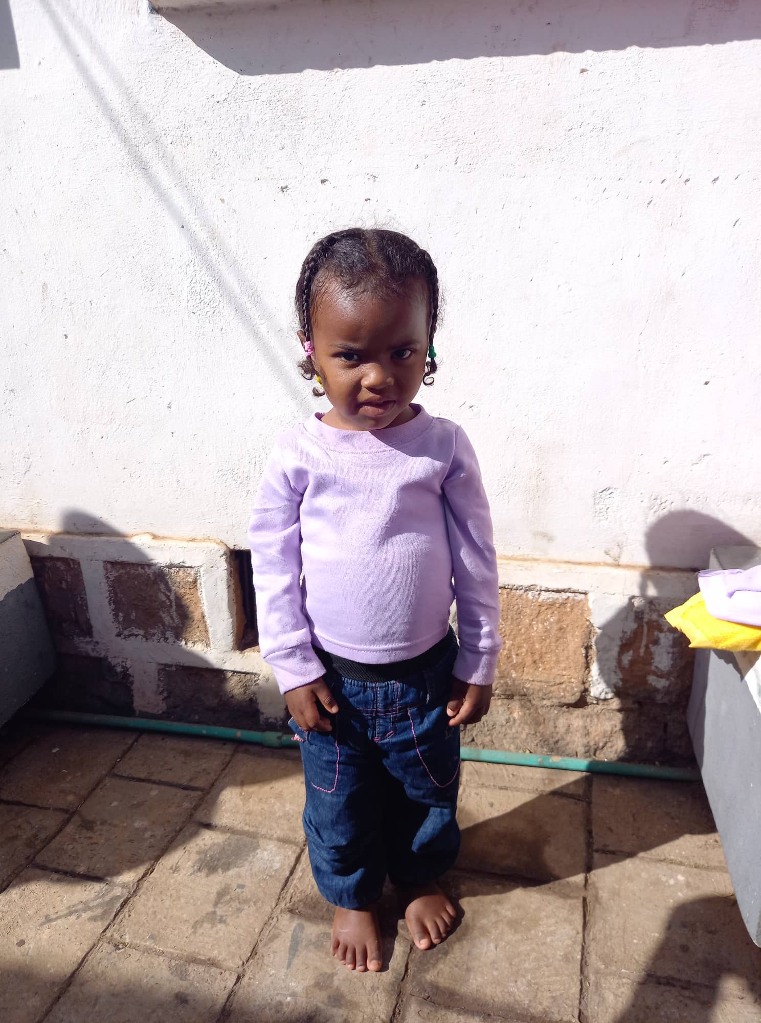 Idealy, une petite fille à parrainer à Ambohimanga