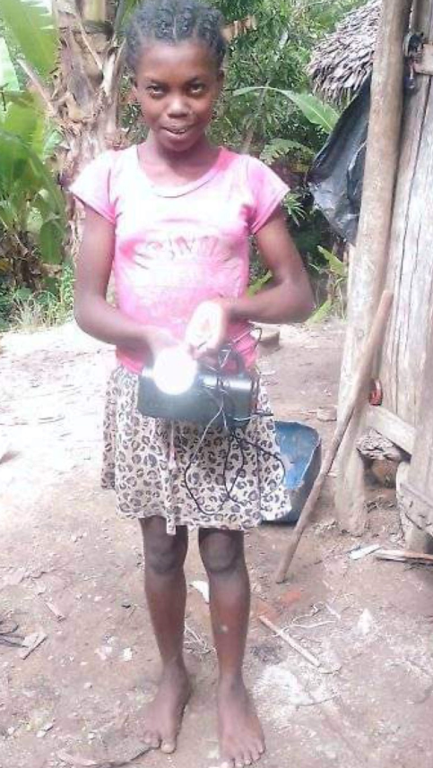 Christine et son kit solaire portatif