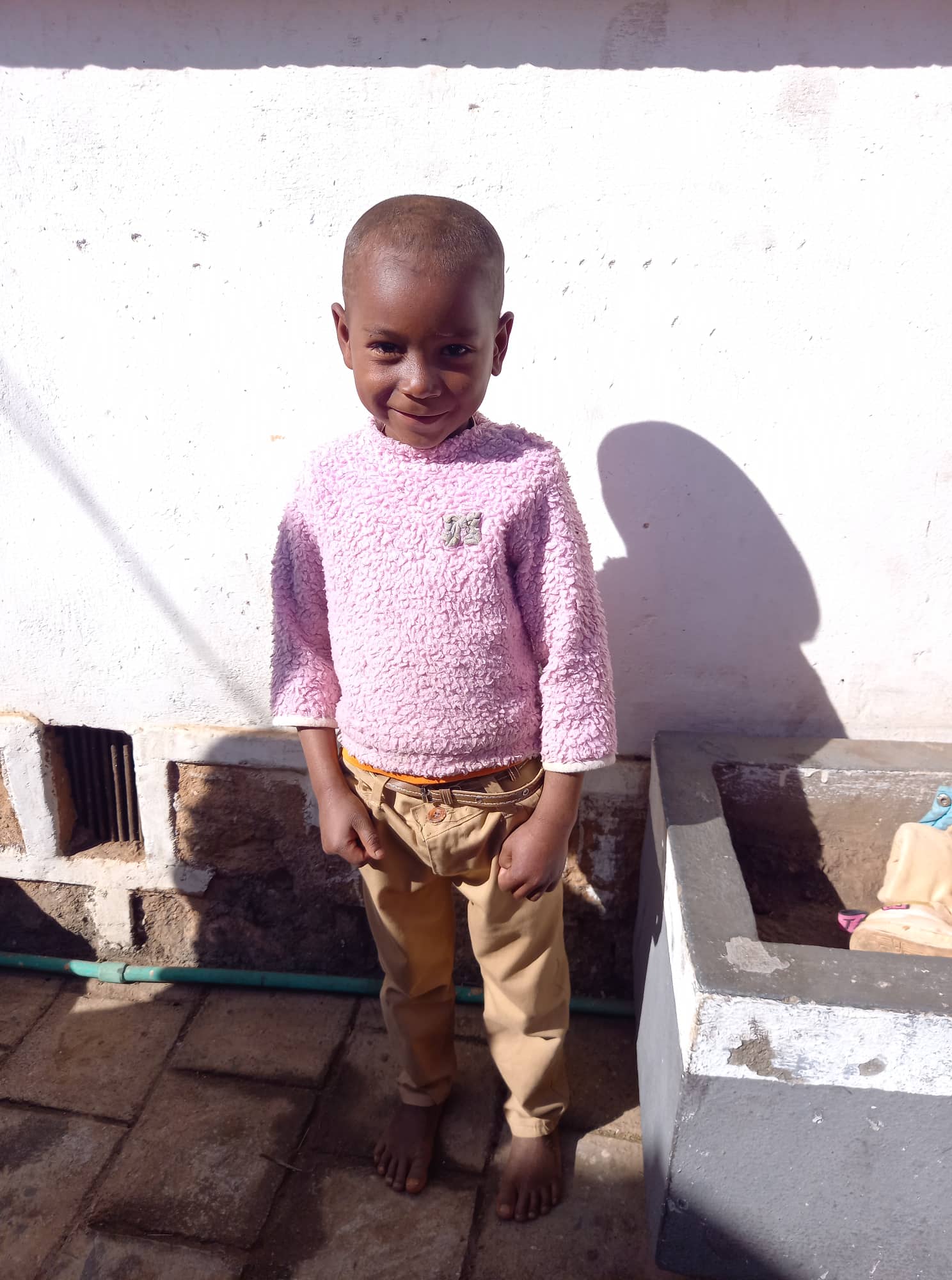 Kevine, une petite fille à parrainer à Madagascar