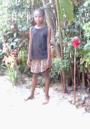 Simonette, une jeune fille à parrainer à Madagascar